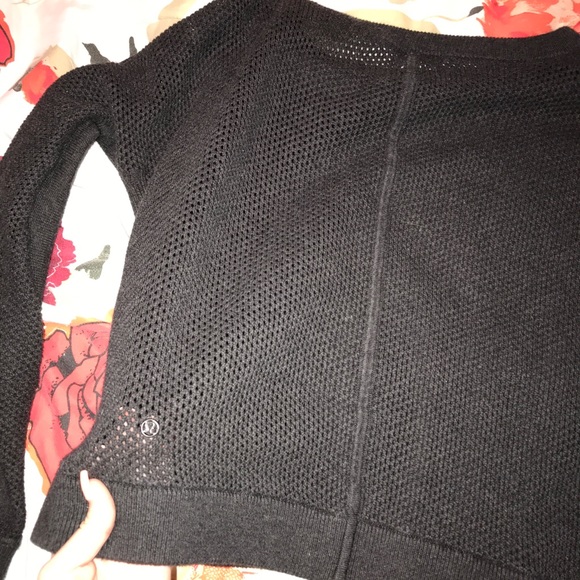 Lululemon Sweater - Picture 4 of 4